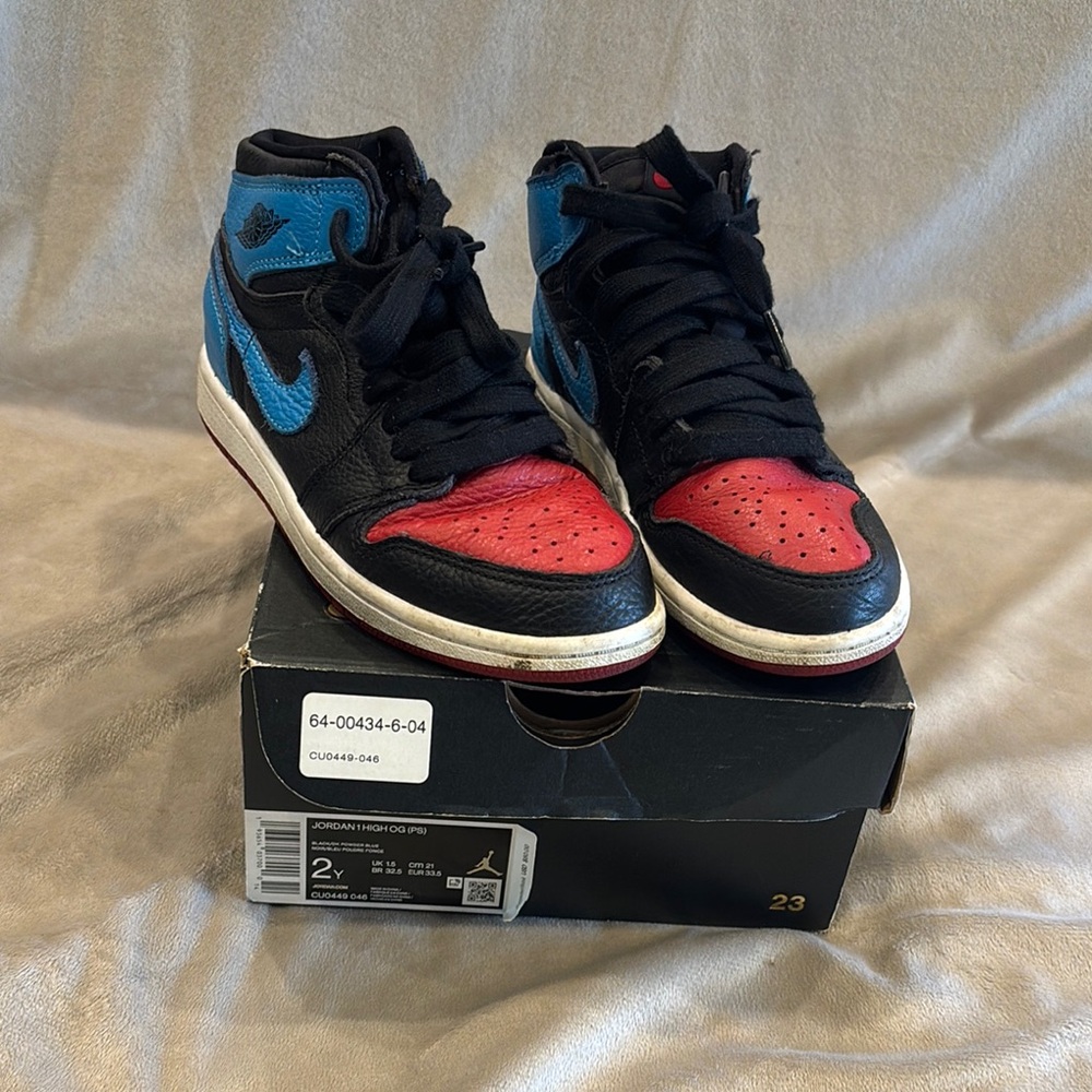 Air Jordan 1 Retro High OG Black Red Blue Sneakers